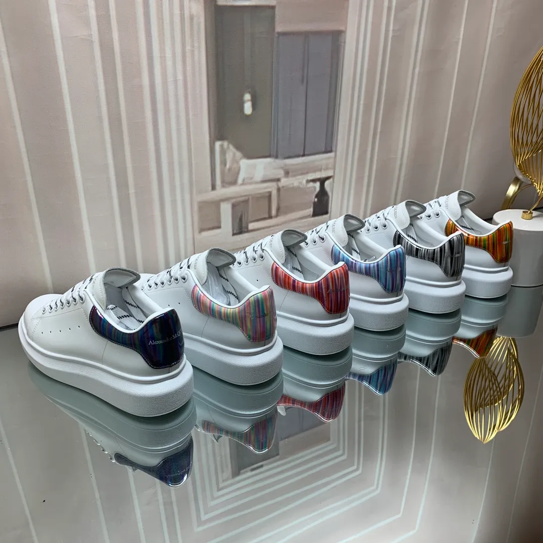 👟👟Ex-factory price 560👟👟 Professional McQueen factory. Top version. Couple style Alexander McQUEEN high version has been upgraded to the highest quality again✅ 💪McQueen Spring, Summer, Autumn and Winter top version Purchasing level✅ Recruiting national online and offline agents to join🤝 🏆Fabric: Original materials imported from Italy. Texture, water-resistant and non-discoloring 🏆Inner lining: ️A-grade Italian imported lining resistant to dirt, sweat-absorbent, breathable and comfortable 🏆Foot pads: top-grade imported Italian super-soft cowhide leather 🏆Outsole: PU+counter 1:1 🏆Shoe box: original white box. Plus white flip cover for double-layer protection. Cloth bag. Handbag. Certificate of 1:1 mold opening, 4-piece set. Delivered with a pair of shoelaces. 🖕🏿🖕🏿🖕🏿You can choose any pair of shoelaces in any color of our factory 🏆Code number: women’s 34-41. men’s 38-46 🏆Special remarks (women’s size 34.40.41, men’s size 38.45.46 is customized, no returns or exchanges) Win-win cooperation🤝